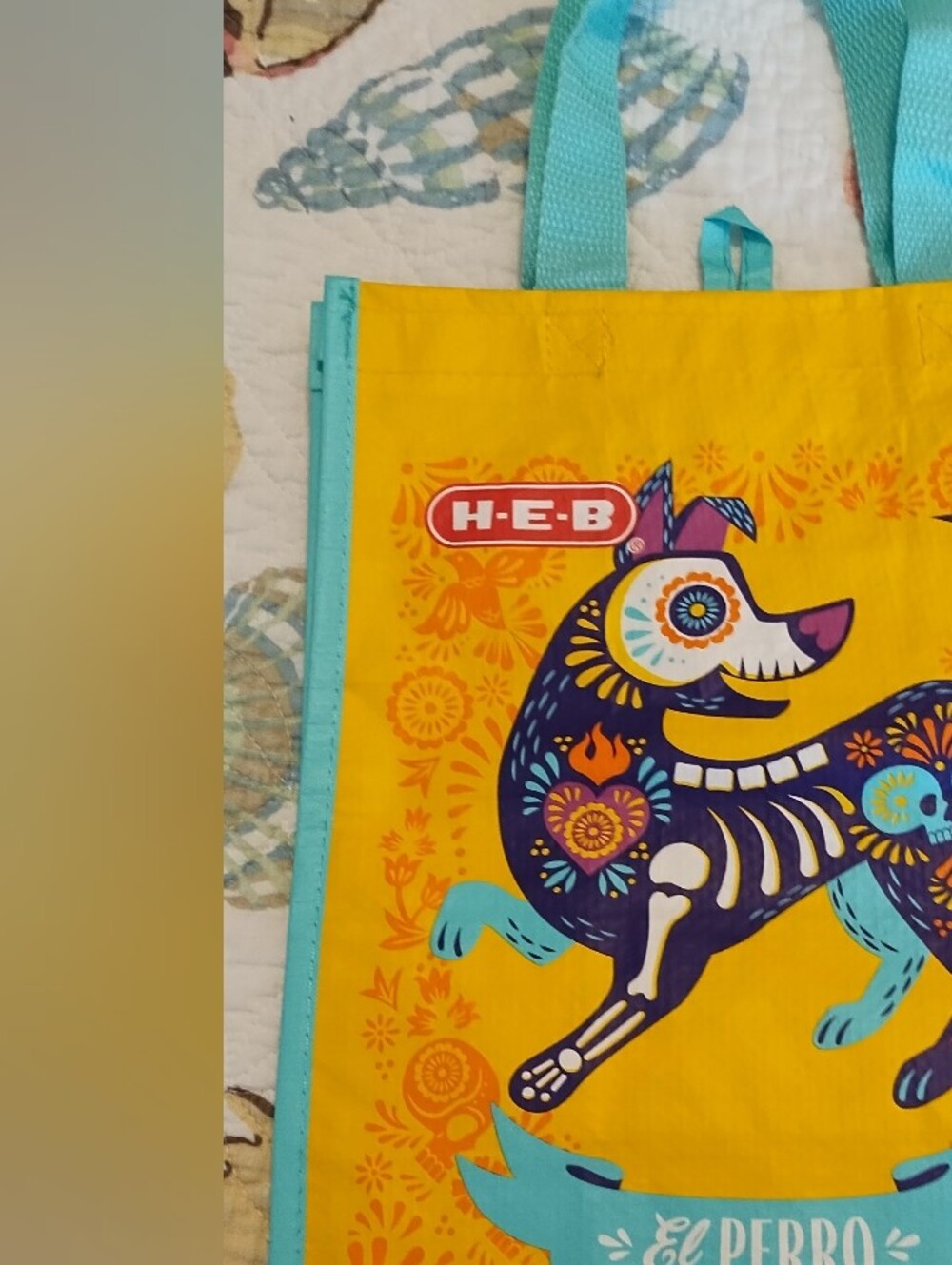 H.E.B El Perro Tote